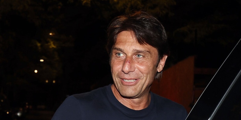 Napoli, senti Conte: “Nella storia rimangono solo quelli che vincono”