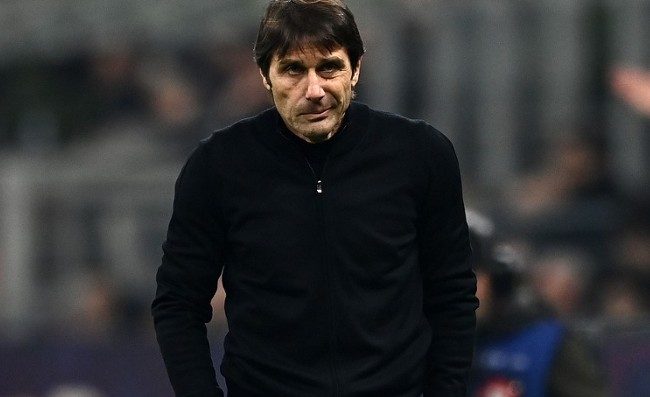 SKY – Conte-Napoli, firma tra martedì e mercoledì. Presentazione più avanti