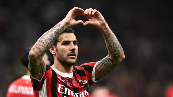 Theo Hernandez apre all’addio e gela il Milan: per il rinnovo chiesta cifra monstre