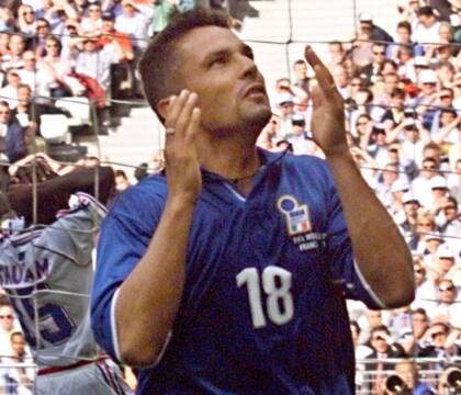 Baggio a trent’anni dal rigore sbagliato a Usa 94: «Non bisogna farsi sconfiggere dalla sofferenza»