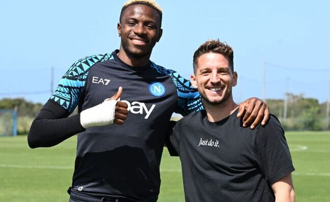 Conte voleva Mertens a Napoli! Offerto ruolo nello staff: la decisione di Dries