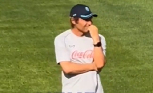 Dimaro, di nuovo doppio allenamento mattutino: Conte in campo col secondo gruppo