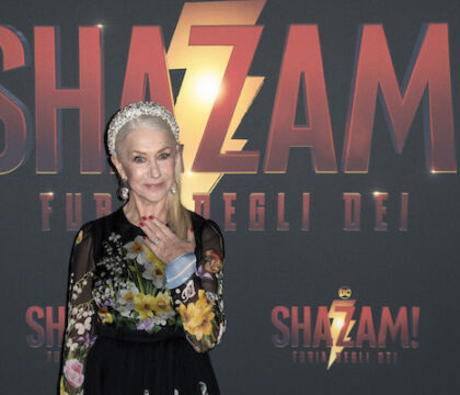 Helen Mirren: «Vorrei che mia mamma mi avesse detto già spesso fuck off, così avrei imparato a dirlo anche io»