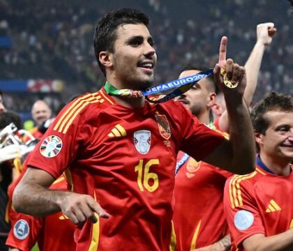 L’Uefa apre un procedimento disciplinare per Rodri e Morata, accusati per il coro «Gibilterra è spagnola»