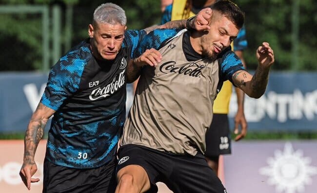 Mazzocchi, che grinta: corpo a corpo con Gaetano. Paco vuole stupire