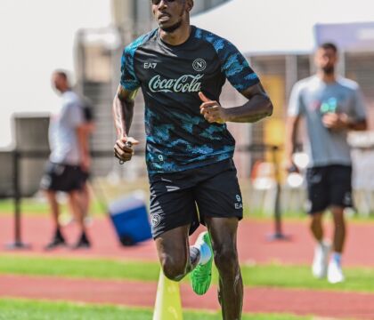 Napoli, Lukaku riceve già indicazioni dallo staff di Conte. Si attende solo l’ok a Osimhen-Psg (Sky)