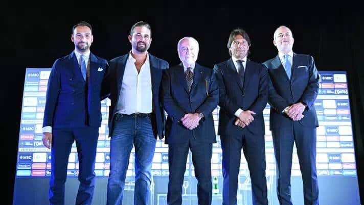 Napoli vicino a chiudere 4 colpi. Manna scatenato sul mercato