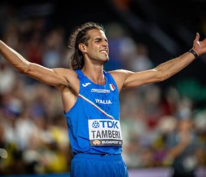 Tamberi: «Sto meglio, sono al 100%. Firmerei per l’oro e il ritiro la sera del 10 agosto»