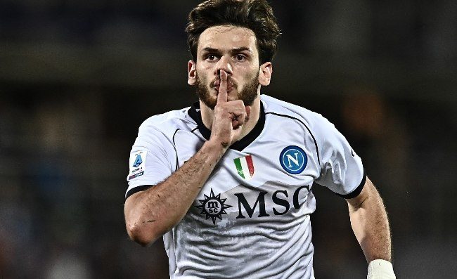 Bargiggia: “Kvara-Napoli, rinnovo in stand-by. Tre possibilità per l’attaccante”