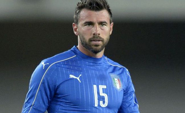 Barzagli-Fiorentina, salta l’accordo: i tifosi non lo vogliono perché “è juventino”