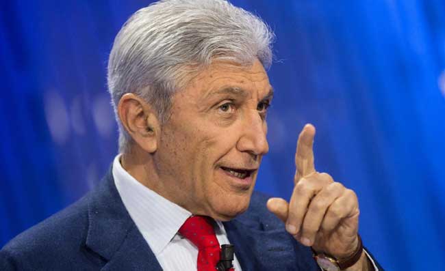 Bassolino: “Andai al Gambrinus, transenne rimosse. Confesso che sono impazzito”