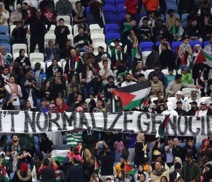 «Il calcio a Gaza è sepolto sotto le macerie: giocatori e allenatori uccisi, gli stadi ora sono prigioni»