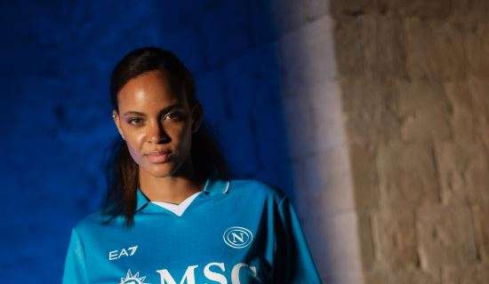 “Meravigliosa”, “Semplice e perfetta”, reazione entusiasta sui social per la nuova maglia