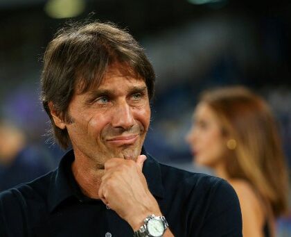 Ai tifosi che non tollerano Adl, lo juventino Conte e il calcio italiana: prendetevi un anno sabbatico