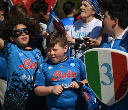 Calcio Napoli, ecco le partite con biglietti gratis per minori di 14 anni