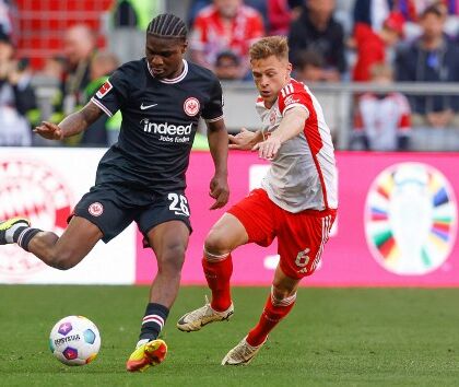 Il Napoli tratta con l’Eintracht per il prestito con diritto di riscatto di Ebimbe (Di Marzio)