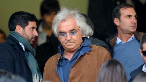 Polemiche social per Crazy Pizza di Briatore a Napoli: 17 euro una margherita, la più cara costerà 65!