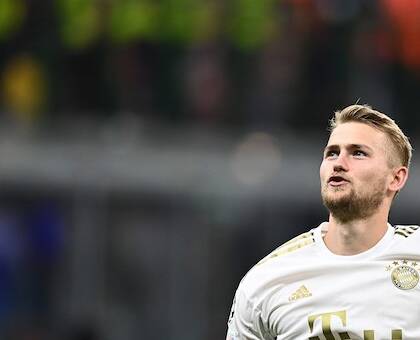Ten Hag riabbraccia De Ligt, al Bayern circa 50 milioni di euro: sta costruendo a Manchester il suo Ajax