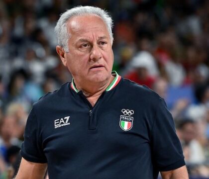 Velasco: «Mi manca la medaglia, non so perché ma all’allenatore non la danno»