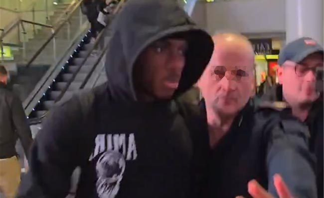 Clamoroso Osimhen, è furioso con il Napoli. Tensione alle stelle! Romano: “Rapporto completamente rotto”