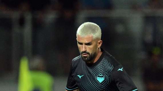 La Lazio non riesce a cedere Hysaj: l’ex azzurro ora può essere reintegrato
