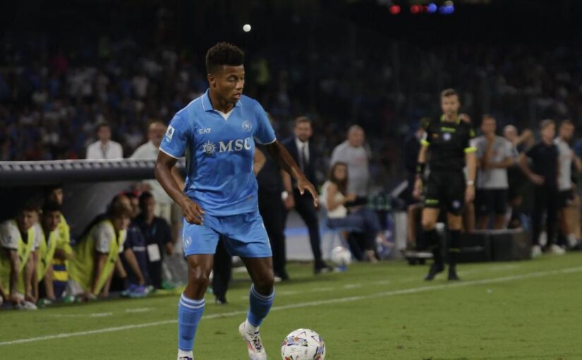 David Neres anticipa tutti i compagni, è tornato ad allenarsi a Castel Volturno 24 ore prima degli altri