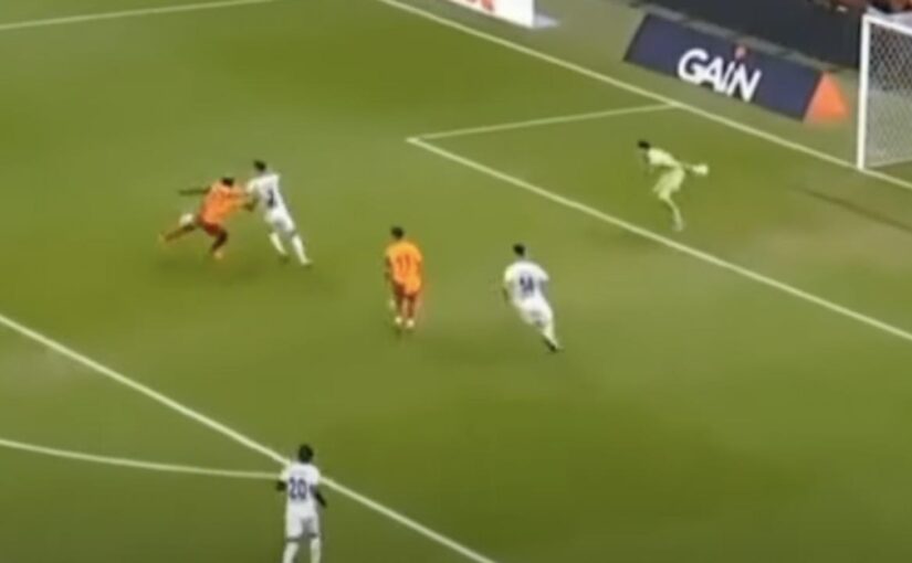 Osimhen scatenato: super gol e doppietta in meno di 10′ con il Galatasaray | VIDEO