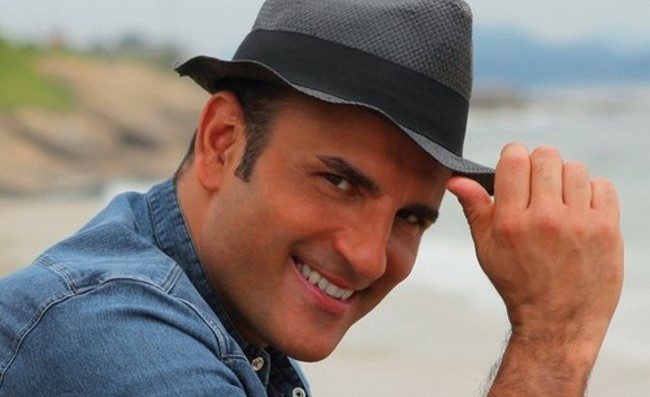 Sal Da Vinci: “Sono rinato con Rossetto e Caffè, ma le radio non la passano”