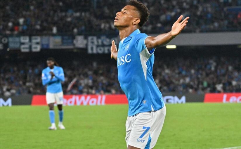 CorSport – Neres la freccia in più di Conte, continua a provarlo nella posizione di Kvaratskhelia