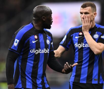 Dzeko punge Lukaku: «Nella finale di Champions ebbe 30 minuti per fare la differenza e invece…»