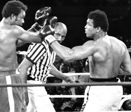 Foreman, 50 anni dopo: «Alì mi devastò, ero certo di metterlo ko in due round. Poi diventammo grandi amici»