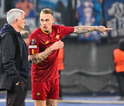 Karsdorp: «Mourinho mi ha chiamato traditore otto volte in spogliatoio. Non mi ha mai chiesto scusa»