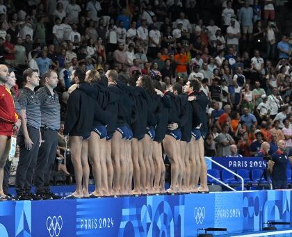 L’Italia di pallanuoto squalificata sei mesi per minacce e aggressione agli arbitri alle Olimpiadi (L’Equipe)