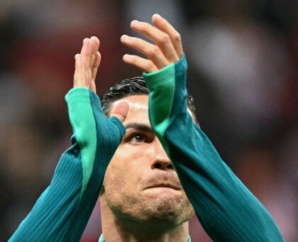 Ronaldo è nettamente il calciatore più pagato al mondo, guadagna più del doppio di Messi