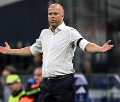 Slot bacchetta l’Arsenal: «Erano sempre a terra, ogni volta che avevamo palla noi»