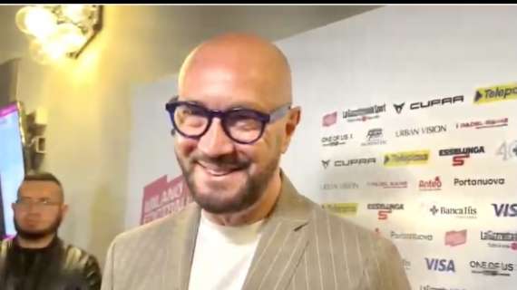 Zenga: “Meret è uno dei portieri più sottovalutati in Serie A! Scudetto? Sarà corsa a 2”