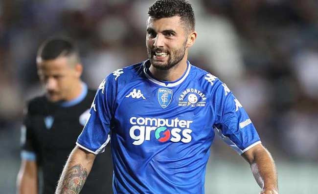 Cutrone preferì il Valencia al Napoli. Retroscena sull’attaccante del Como