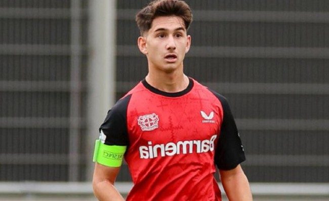 Francesco Buono, il capitano del Bayer Leverkusen. Il papà: “Sogna il Napoli”