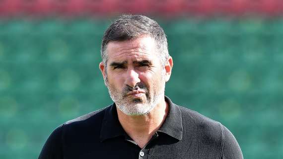 L’ex Lucarelli scherza: “A Napoli mi amano? Solo perchè ho giocato poco”