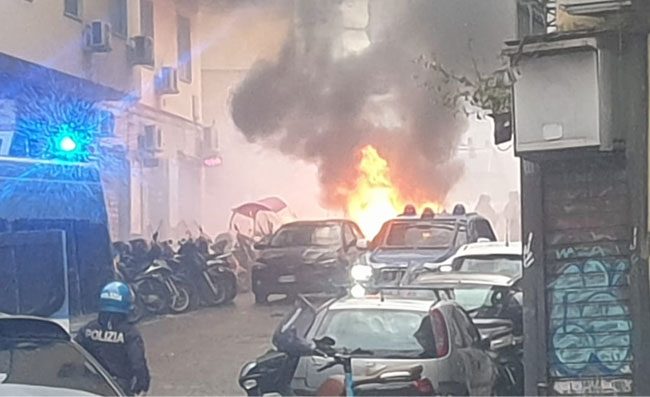 Saviano: “Scontri tra ultras di Napoli ed Eintracht, il vero motivo fu una partita di droga”