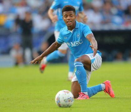 Conte vara la fase 2 del Napoli: ritocco al modulo, più spregiudicato magari con Neres (Repubblica)