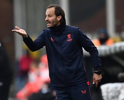 Genoa, esonerato Gilardino: arriva Vieira, che litigò con Balotelli a Nizza