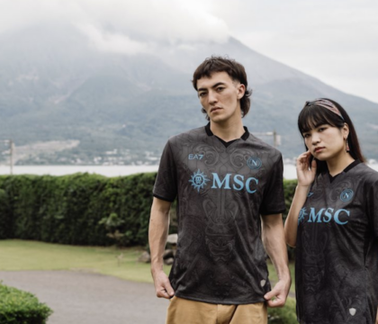 La terza maglia del Napoli è un omaggio ai samurai e al Giappone