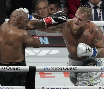 Tyson ha accettato di combattere con Paul perché aveva fumato veleno di rospo: «Me l’ha consigliato Dio»