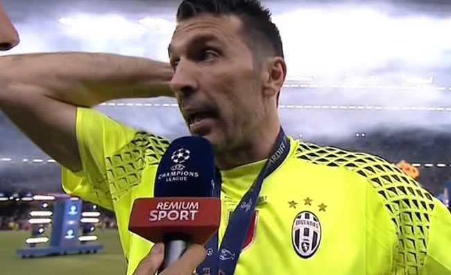 Buffon: “Totti è come un cavalo di razza”. Poi il retroscena sulla testata di Zidane