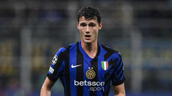 Inter, Pavard: “4 gare e 0 gol perché lavoriamo di squadra. Ora il Napoli, sarà importante”