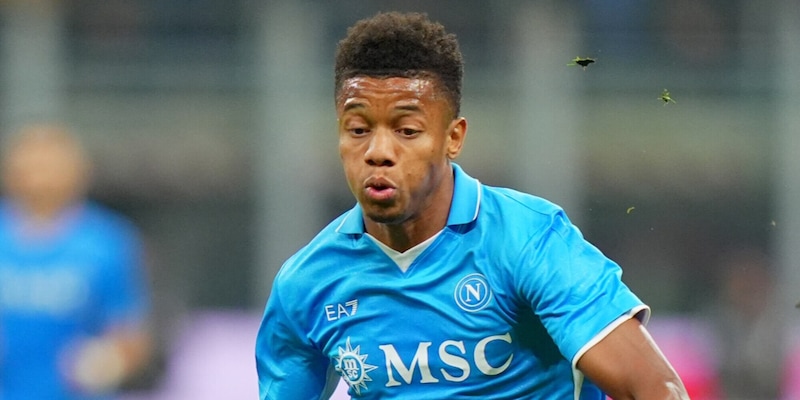 Neres: “Grazie Napoli, raggiungeremo traguardi importanti”