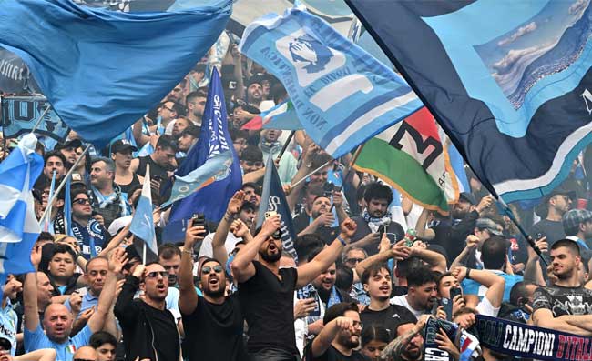 Conte invia il miglior messaggio possibile ai tifosi del Napoli
