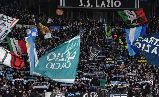 La Lazio carica i tifosi: messaggio sui social prima di sfidare il Napoli