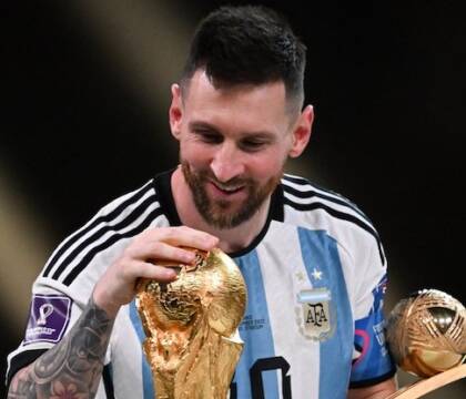 La Ligue 1 provoca Ronaldo: «Difficile giocare con 38 gradi? Messi ci ha vinto un Mondiale»